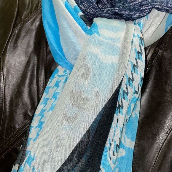 Pashmina - Houndstooth Print by: Charming Charlie - Bid Now = Disc.Shipping 👍 - Picture 5 of 8